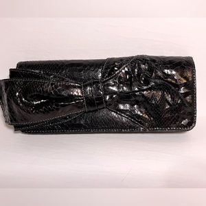 Nine West Vintage Faux Lizard Black Clutch w Large Bow Design in Front